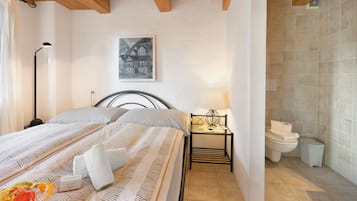 Familienchalet, Mehrere Schlafzimmer, Bergseite (Rustico Paese Verzasca)