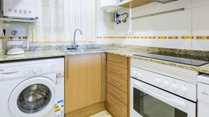 House, 3 Bedrooms, Terrace | Private kitchen - Global Jardin - By Global Rental Holidays 5612 (Oropesa del Mar)