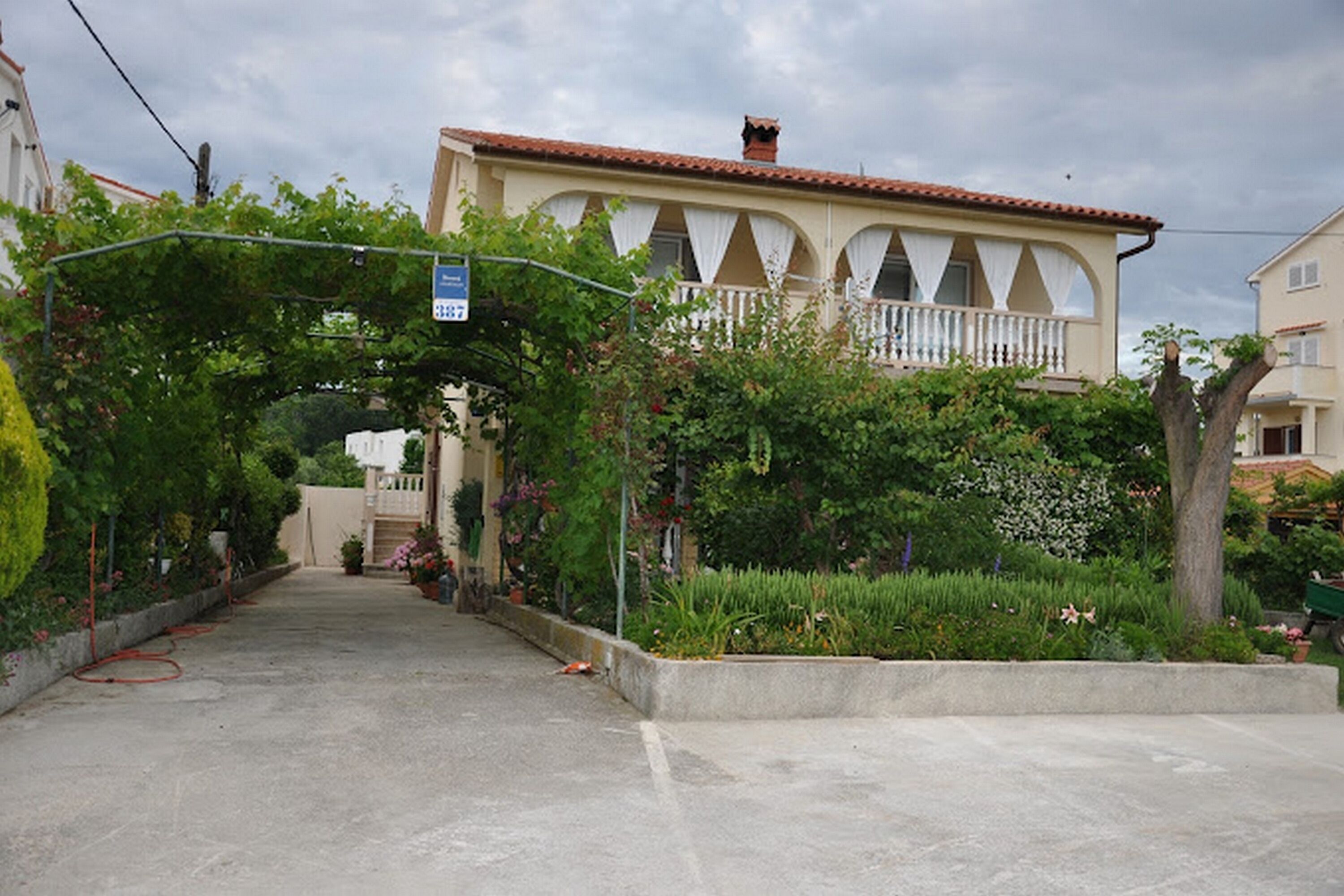 Appartamento familiare, camere multiple (Oasis Of Peace In Lopar) | Parco della struttura