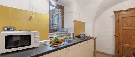Standard Apartment, Multiple Bedrooms (La Casetta Del Borgo) | Private kitchen