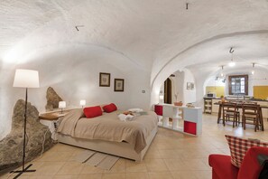 1 bedroom, free WiFi, bed sheets - La Casetta Del Borgo (Usseaux)