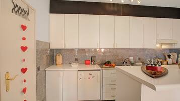 Appartement Familial, plusieurs chambres, cÎté montagne (Casa Tecitt) | Cuisine privée