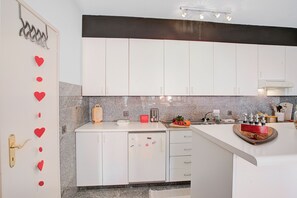 Family Apartment, 1 Bedroom, Terrace, Mountainside (Casa Tecitt with Shared Pool in Val) | Private kitchen | Coffee/tea maker, electric kettle - Casa Tecitt With Shared Pool in Val Resa (Brione sopra Minusio)