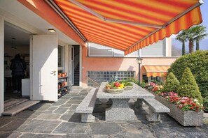 Familie appartement, meerdere slaapkamers, uitzicht op gebergte (Casa Tecitt) | Buiten dineren