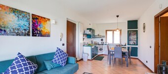 Lakeview Bliss / Pool & Fenced Garden