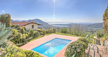 Amirovista-garden, Lake View, Shared Pool