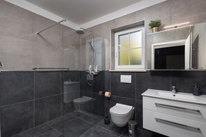 Family Apartment, Multiple Bedrooms, 2 Bathrooms (Peaceful Istria - App Pius 1) | Bathroom | Shower, hair dryer, towels, soap