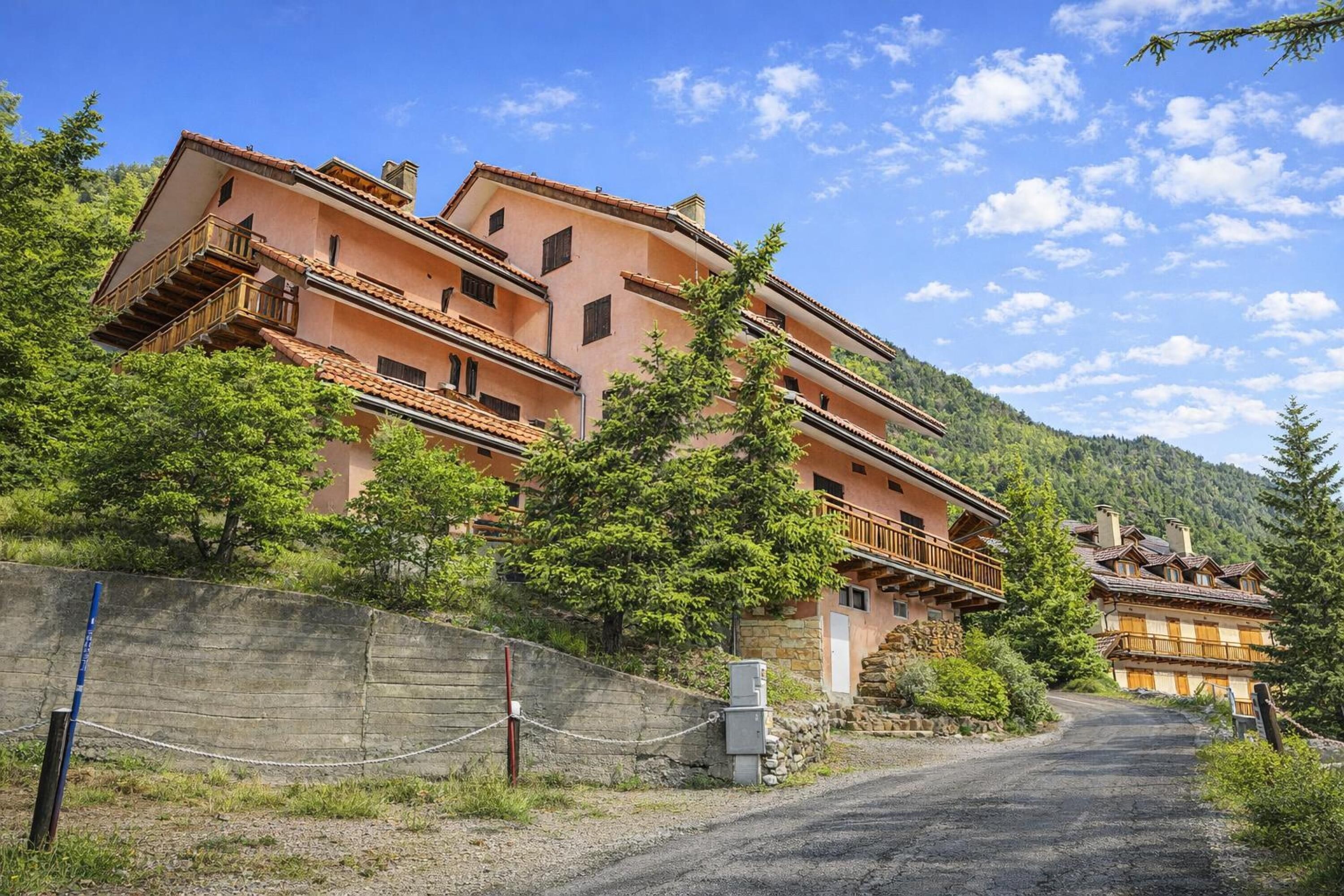 Family Apartment, Multiple Bedrooms (Appartamento Quota 1800) | Exterior