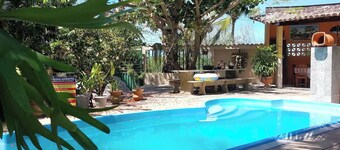 Holidays in Paradise, Estudio Ibiscus Flamboyant
