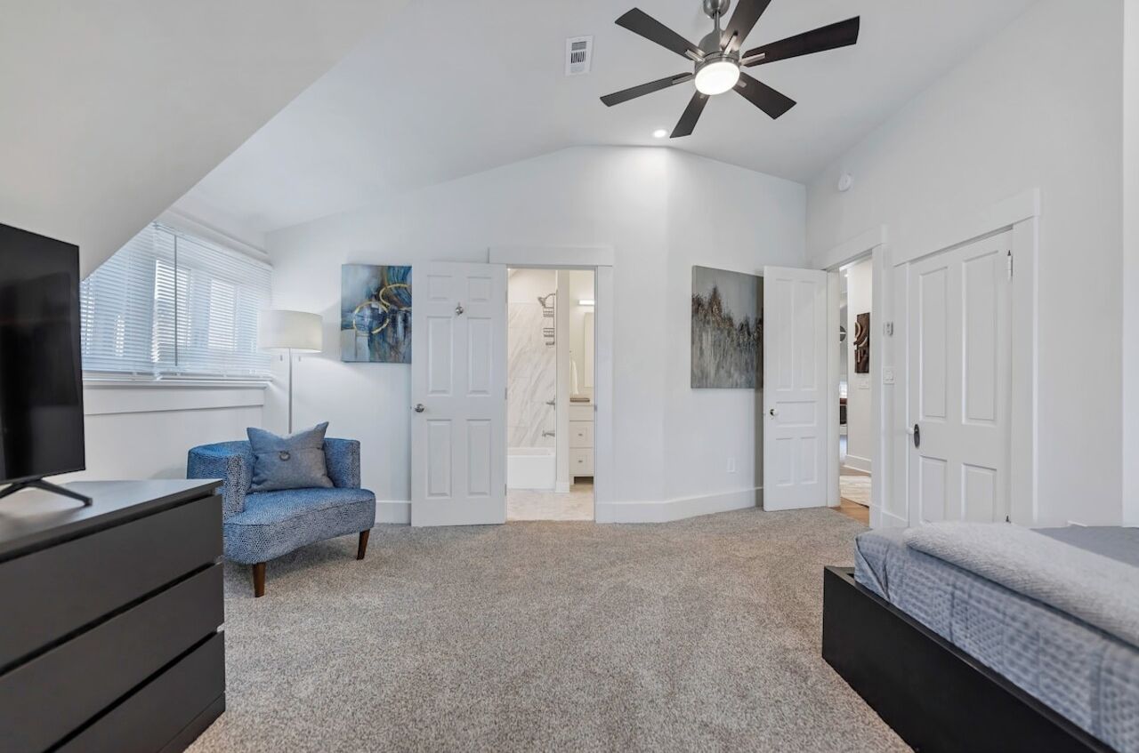2 bedrooms, iron/ironing board, travel crib, WiFi