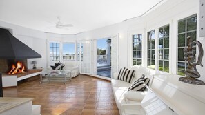 5 bedrooms - Montemare in Blanes With 5 Bedrooms and 3 Bathrooms (Blanes)