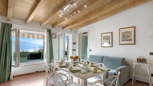 Apartment | 2 bedrooms - Appartamento Verde Salvia With Lakeview (Gargnano)