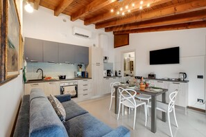 1 bedroom - Appartamento Blu Lavanda With Lakeview (Gargnano)