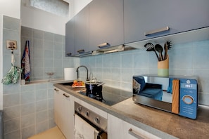 1 bedroom - Appartamento Blu Lavanda With Lakeview (Gargnano)