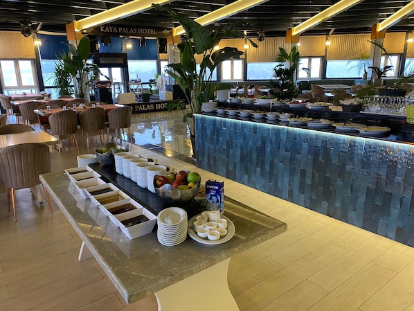 Frokostbuffé er inkludert hver dag