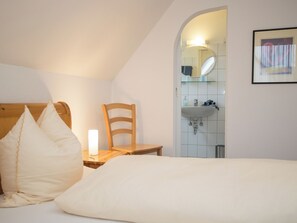 House | 2 bedrooms - Am S Dhang 27 Winterberg Cozy Holiday Home Near Center ski Area (Winterberg)