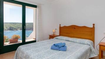 House, 4 Bedrooms, Terrace | 4 bedrooms