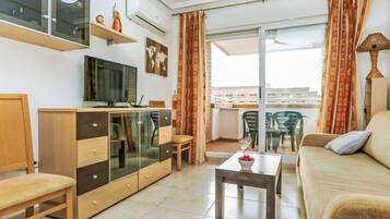 Casa, 3 dormitoris, terrassa | Sala d'estar