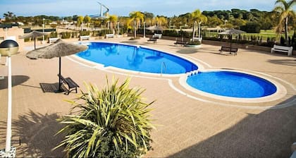 Global La Mar Bella - By Global Rental Holidays 5732