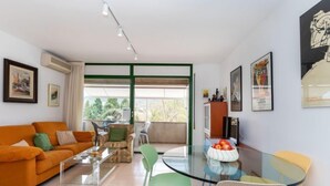 House, 3 Bedrooms | Living area - Global Mediterrani - By Global Rental Holidays 5741 (Llanca)