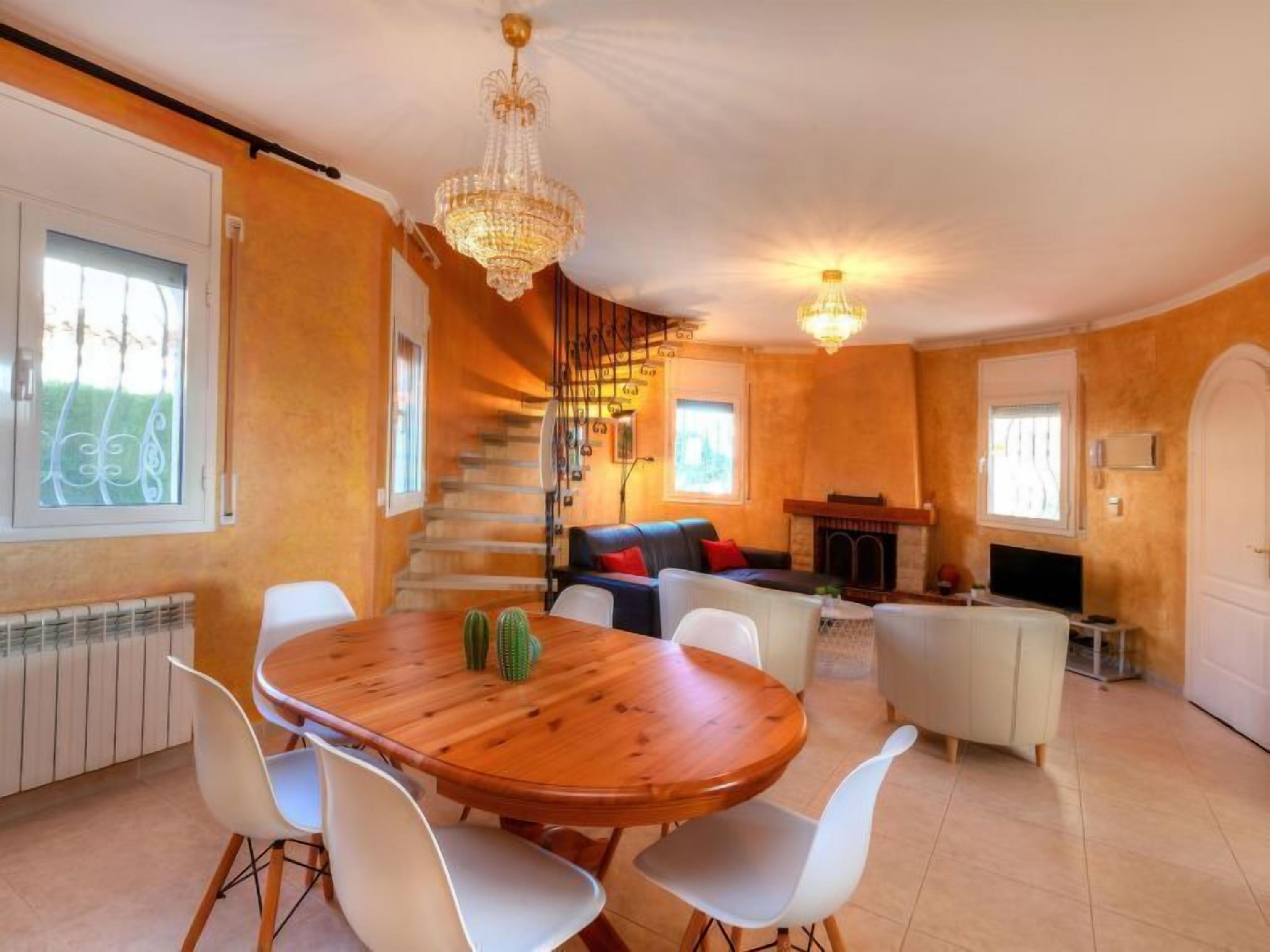 Villa, 4 Bedrooms, Terrace | Dining room