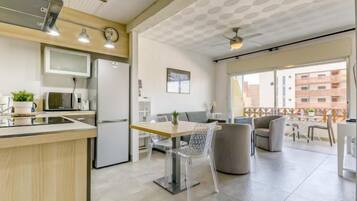 Rumah, 2 kamar tidur, teras | Interior