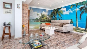 House, 4 Bedrooms, Terrace | Living area - Global Jazmin - By Global Rental Holidays 5788 (Salou)