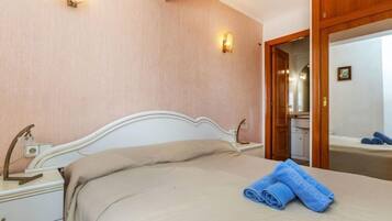 House, 4 Bedrooms, Terrace | 4 bilik tidur