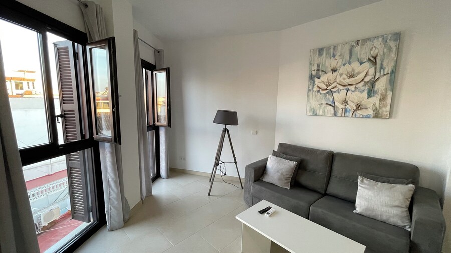 Apartamentos Royal Suites by Croma