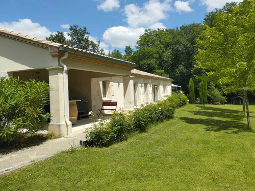 Outbuilding close to nature