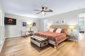 3 soverom, strykejern/-brett, wi-fi og sengetøy