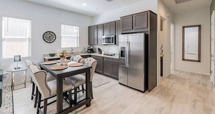 Charming house in tranquil Tucson close to Saguaro National Park with AC, Wi-Fi