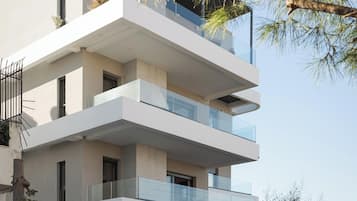 Front of property – evening/night