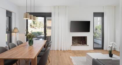 Glyfada Experience Residence