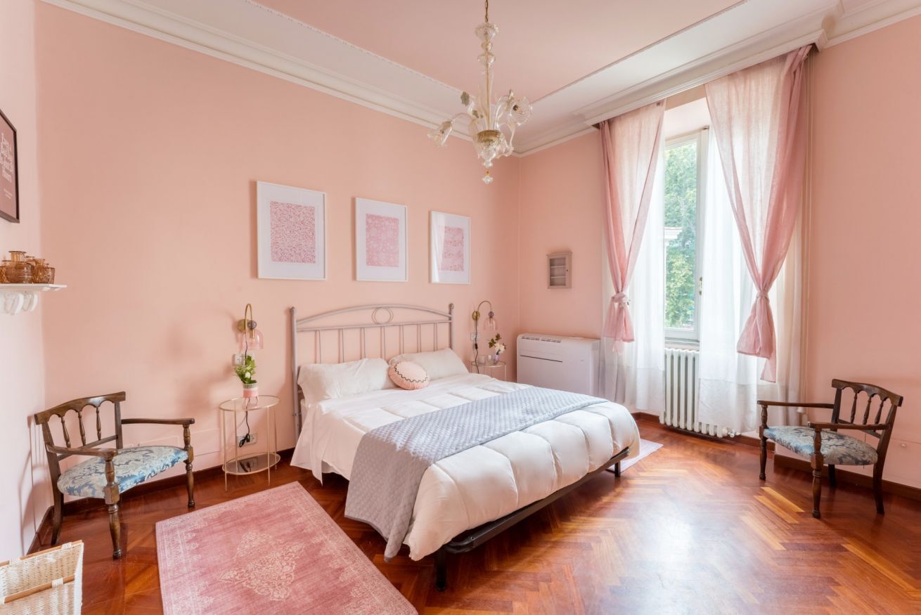 1 bedroom, iron/ironing board, travel cot, WiFi