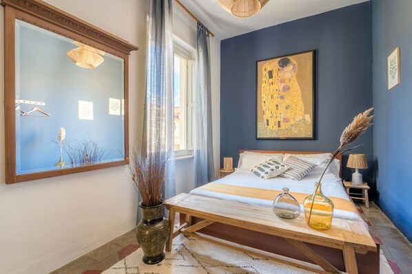 3 bedrooms, iron/ironing board, travel crib, free WiFi - Bohome Suite - Ethnic Apt in the Center of Rome (Roma)