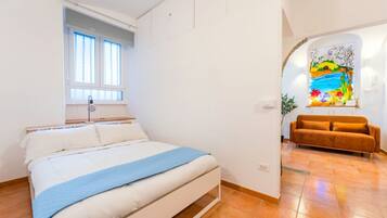 1 habitación, wifi y ropa de cama