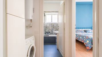 Asciugacapelli, bidet, shampoo