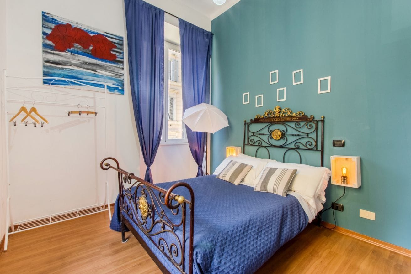 6 bedrooms, iron/ironing board, travel cot, free WiFi