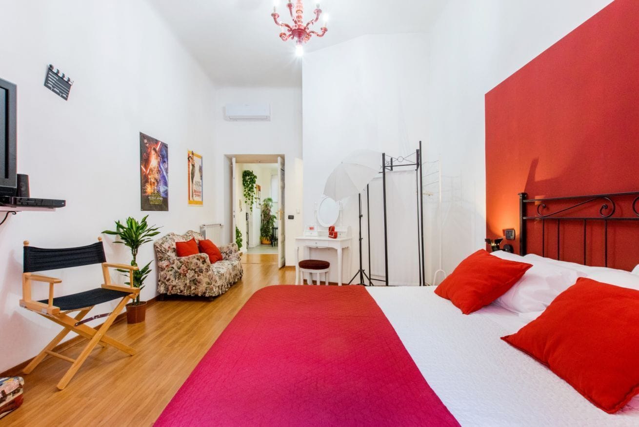 6 bedrooms, iron/ironing board, travel cot, free WiFi