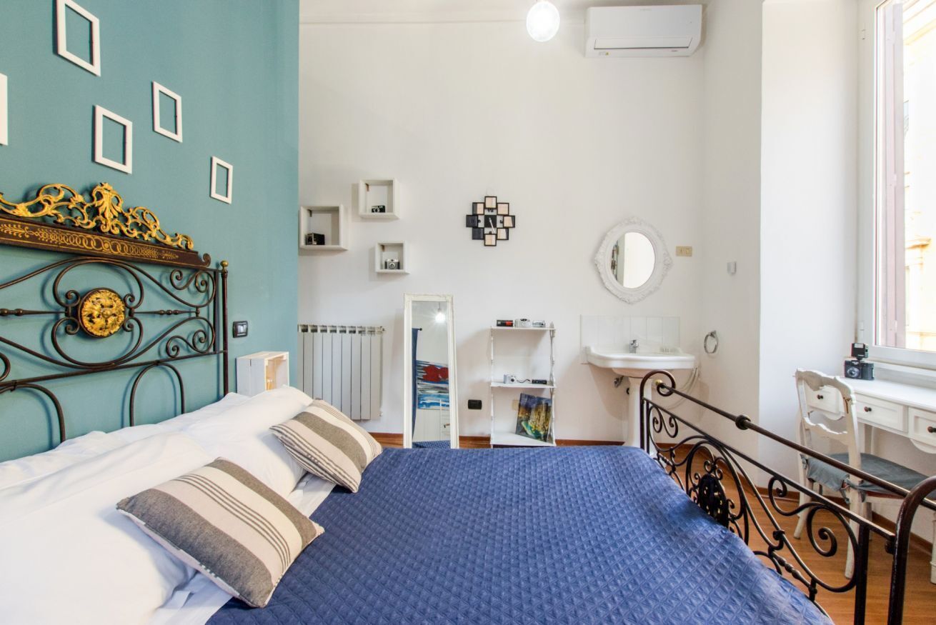 6 bedrooms, iron/ironing board, travel crib, free WiFi