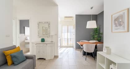 Maison Lumiere, Design Apartment 5 min from Tiburtina