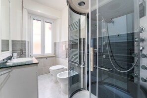 Shower, hair dryer, bidet, shampoo