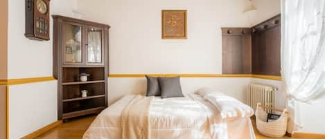 1 dormitorio, wifi, ropa de cama