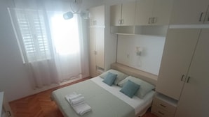 Room, 3 Bedrooms, Smoking, Balcony | 3 bedrooms - Room-maria Apartments Zaton - Apartment (Sibenik)