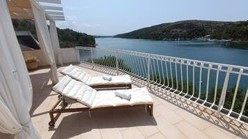 Kamar, 2 kamar tidur, Boleh Merokok, balkon | Teras/patio