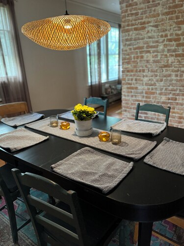 'Sweetstay Providence' Closest rental to the Brown athletics and Brown campus.