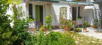 Charming studio "Viola" on the shores of Lake Balaton