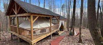 Magical Woodsy Glamping minutes from Stone Mountain, NC