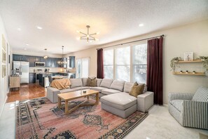 TV, fireplace - KC Oasis: Pool, Hot Tub, Sauna (Olathe)